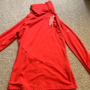 nike pro no zip pullover